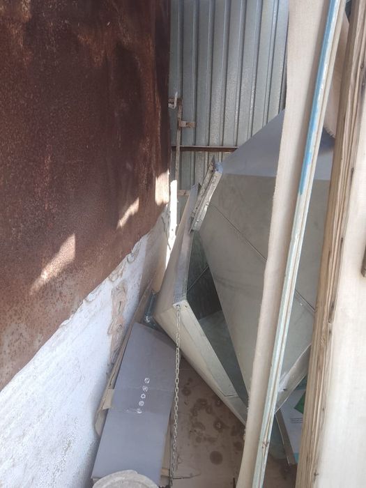 Пеш пекарный Ксерекс Холодильник Морозилник