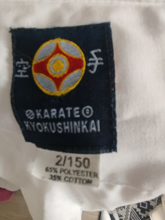 Продам кимоно Каратэ ШЛЕМ.