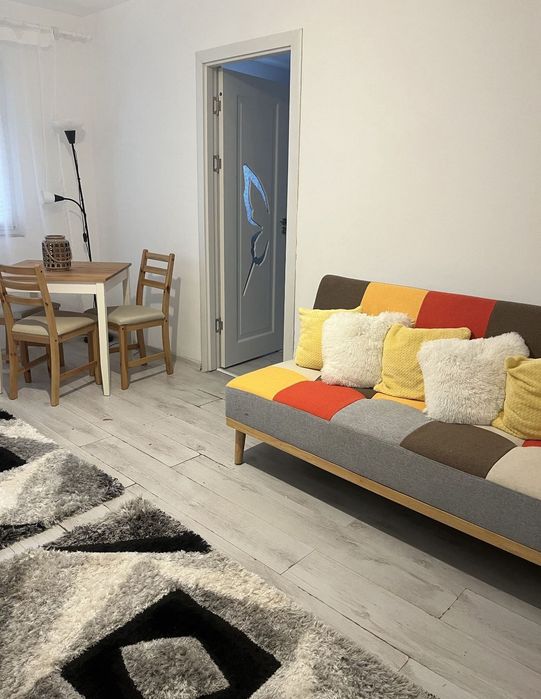 Apartament 2 camere zona casa de cultura