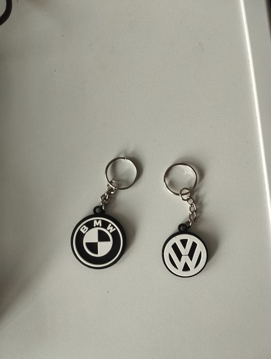 Ключодържател с лого на автомобили