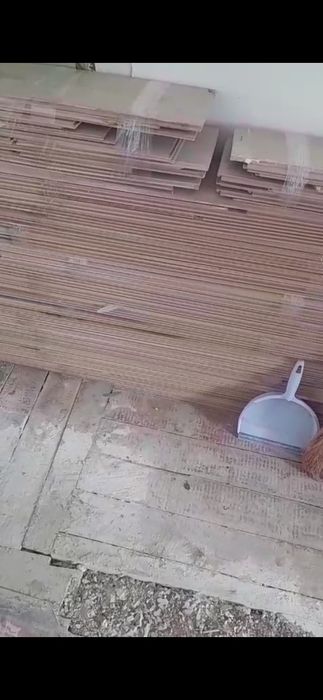 Отдам ламинат бесплатно