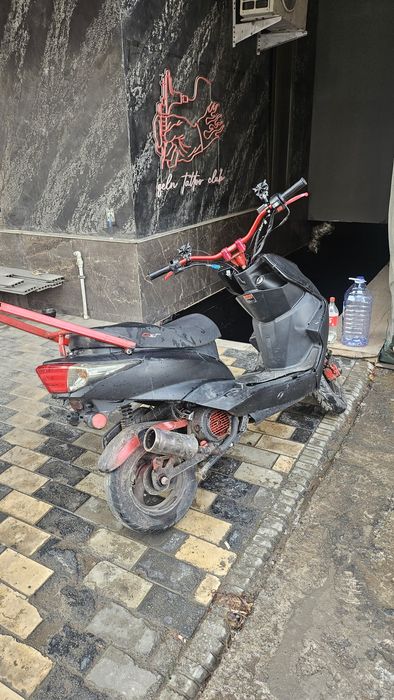 Продается скутер GST Angel X4