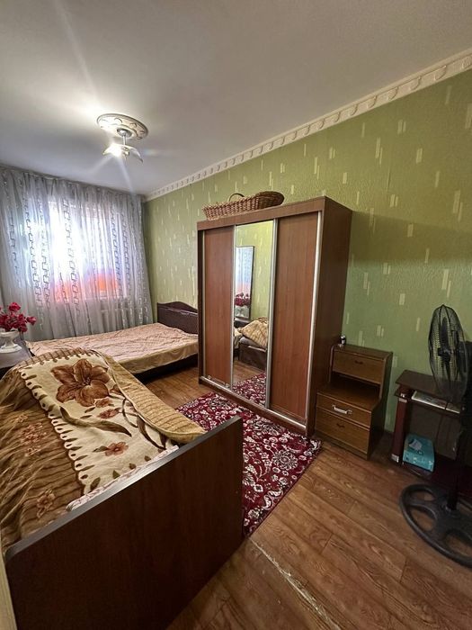 Продаётся 2/1/5 Буюк ипак йули (метро Горького)