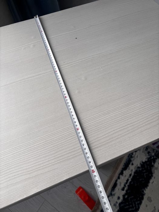 Продам стол Стол в хорошем состоянии