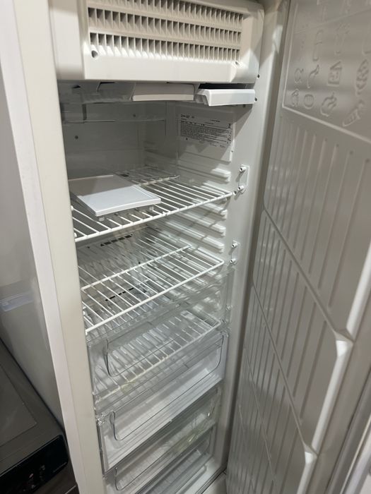 Морозильник Indesit
