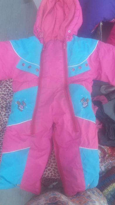 Зимние комбинезоны