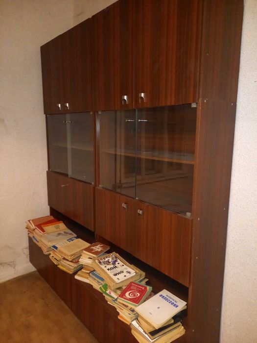 Стар модел секция дървена, изключително запазени два броя