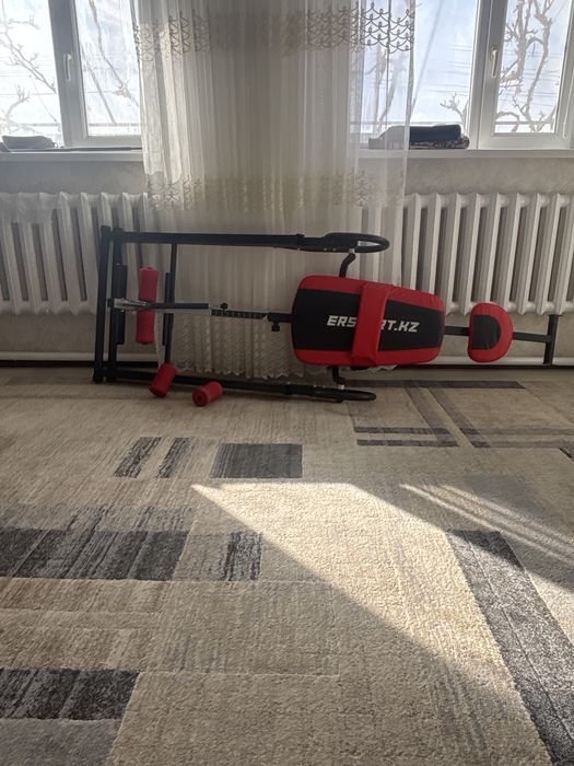 Инверсионный стол для грыж и протрузия