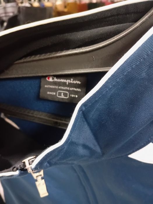 Продам олимпийку чемпион