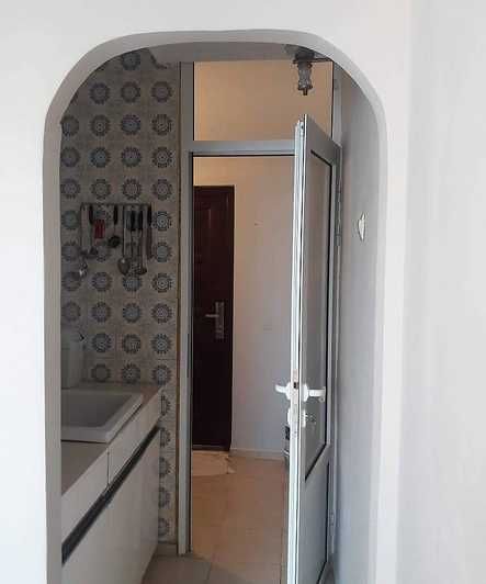 Дава се под наем Двустаен апартамент в Бургас, Меден рудник - зона А - 48 кв.м за 150 € - Снимка #3