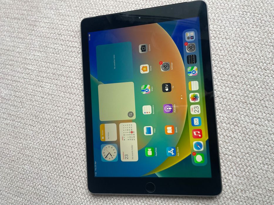 iPad 5th Gen 128GB