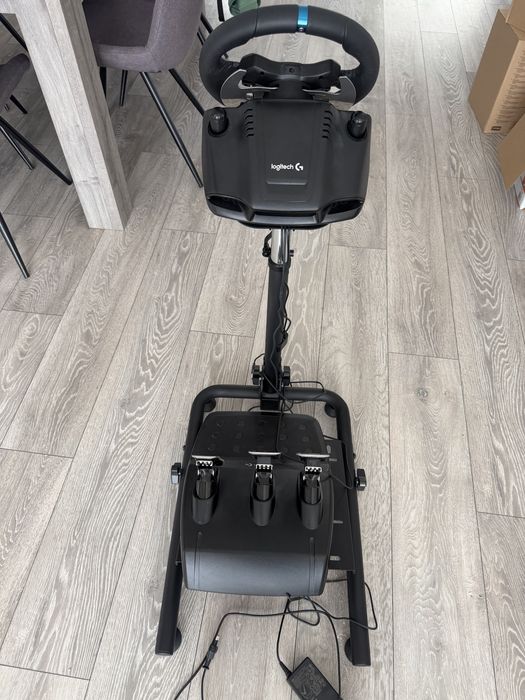 Volan Logitech Driving Force G29+stand!