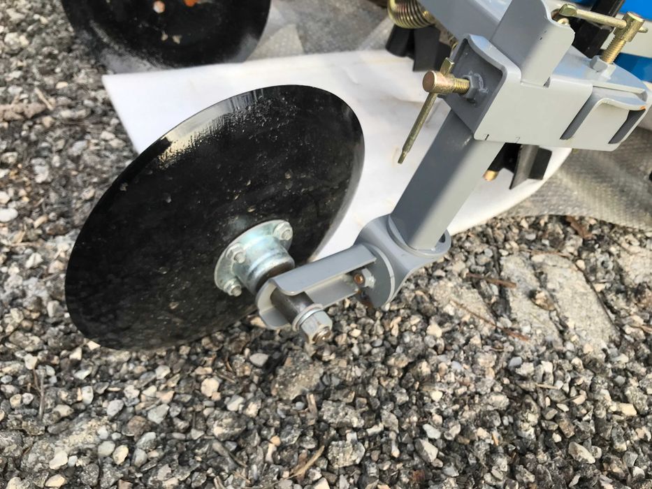 Сеялака за картоф - мини-трактори и мотофрези