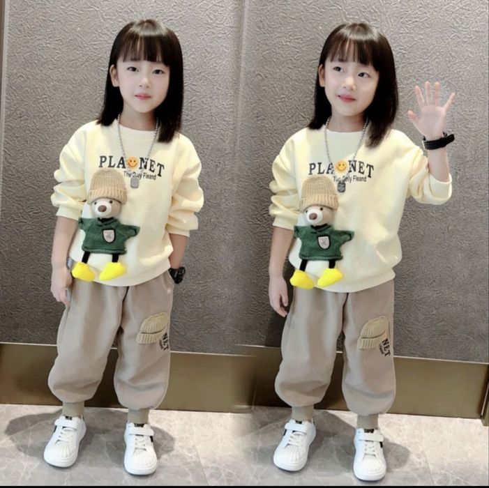 Нежный костюм для девочки