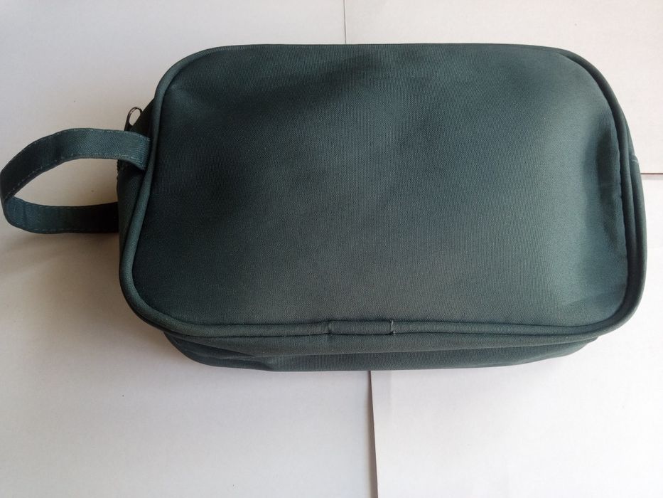 Несесер Carlos Moya