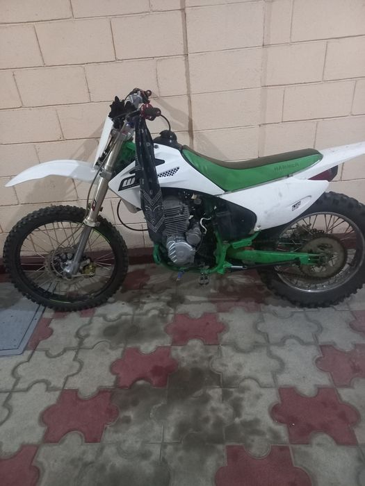 Продам хаммер 06