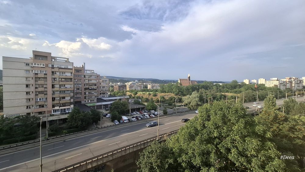 PF vând apartament de 2 camere, decomandat, in Manastur, pe Calea Floresti