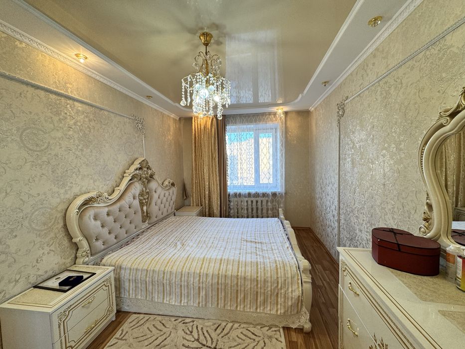 Продажа 4 комн. кв. - пр. Республики 32