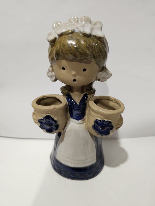 Керамична поставка за клечки за зъби