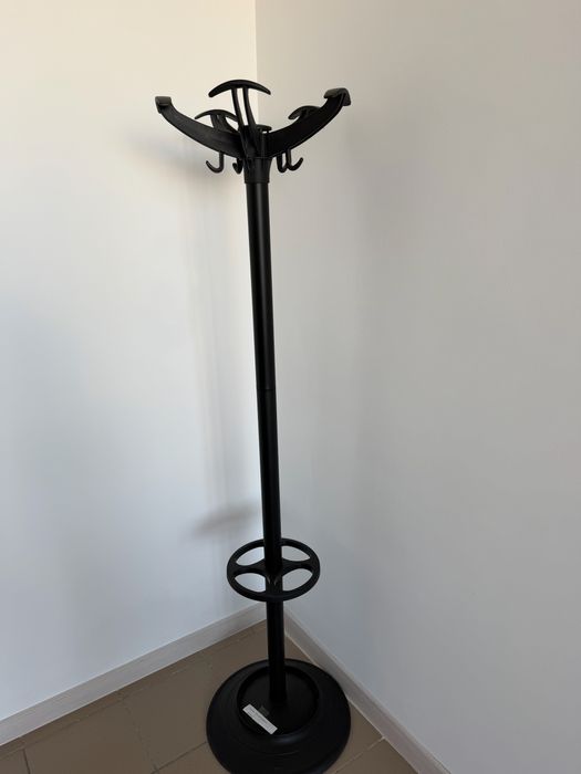 Офисные стулья кресла вешалки