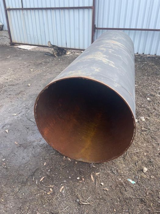 Продам трубу , диаметр 1 м