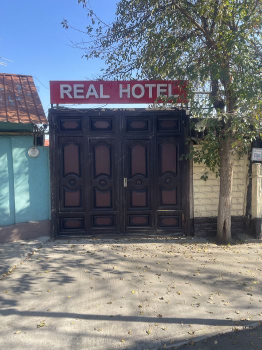 Сдается участок под гостиницу или хостел или общежитие для студентов.