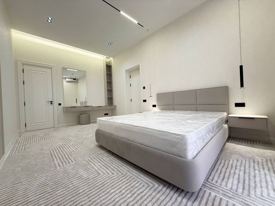 Продам 2х этажный Участок на Никитина! Дом 3 соток/ мебель+техника сну