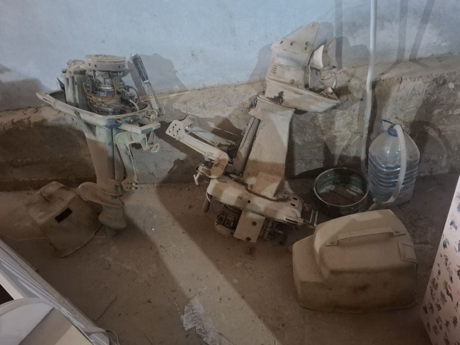 Вихрь-30 моторидан 2 дона бор. Холати яхши ишчи холатда.