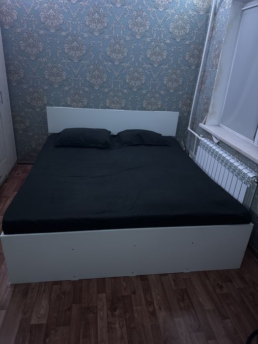 Кровать двухспальная
