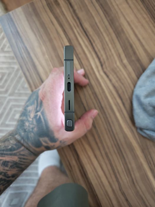 Продам Samsung S24 ultra