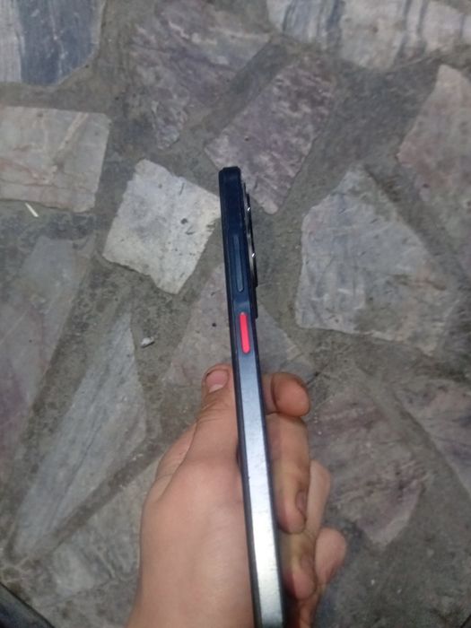 Продам смартфон Zte blade a75