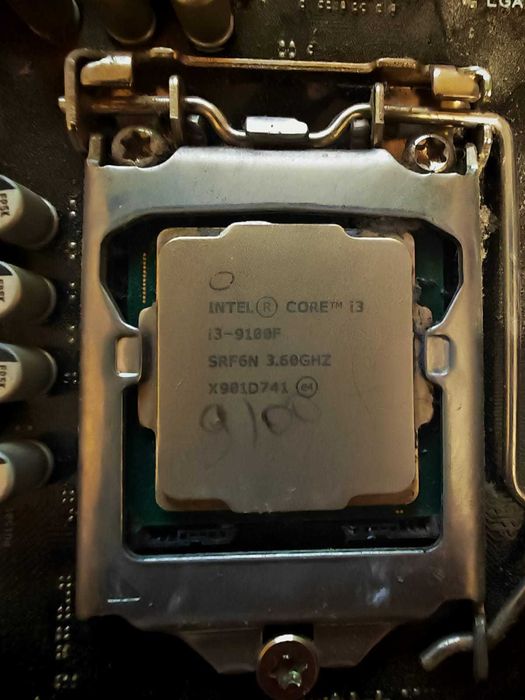 Материнская плата + процессор + озу Core i3-9100F