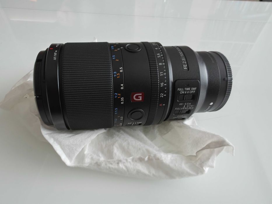 Обектив Sony FE 100mm F2.8 Macro GM OSS