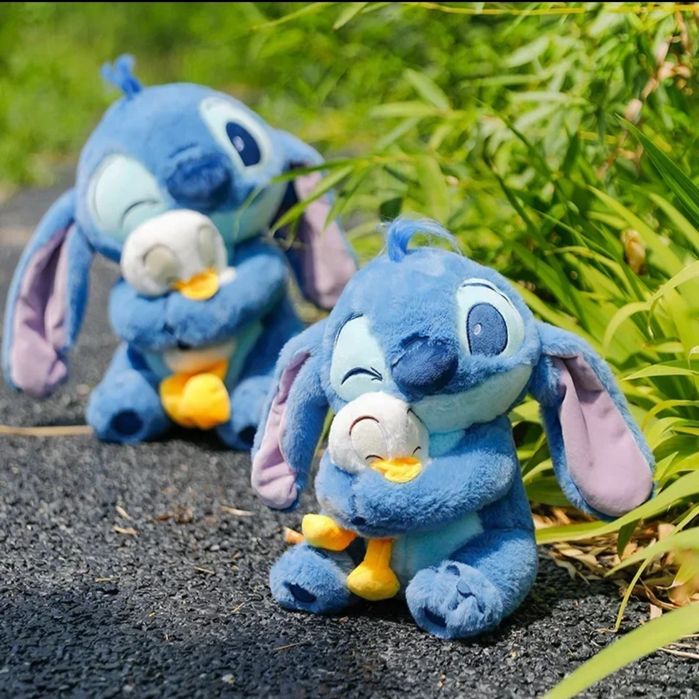 Голям плюшен Стич с Пате 45см плюшена играчка Лило и Стич Пухкав Стич