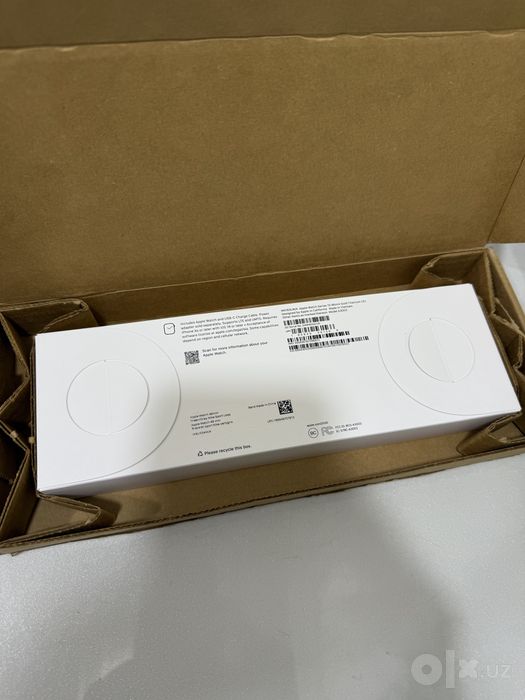 Продам Apple Watch Series 10 46mm Steel Gold Milanese Gold Titanium