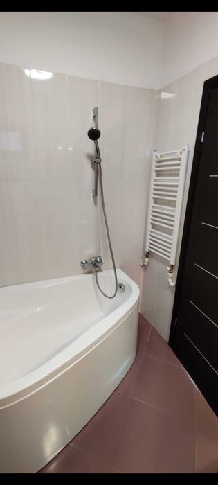 Proprietar,inchiriez partament 2 camere Bucureștii Noi