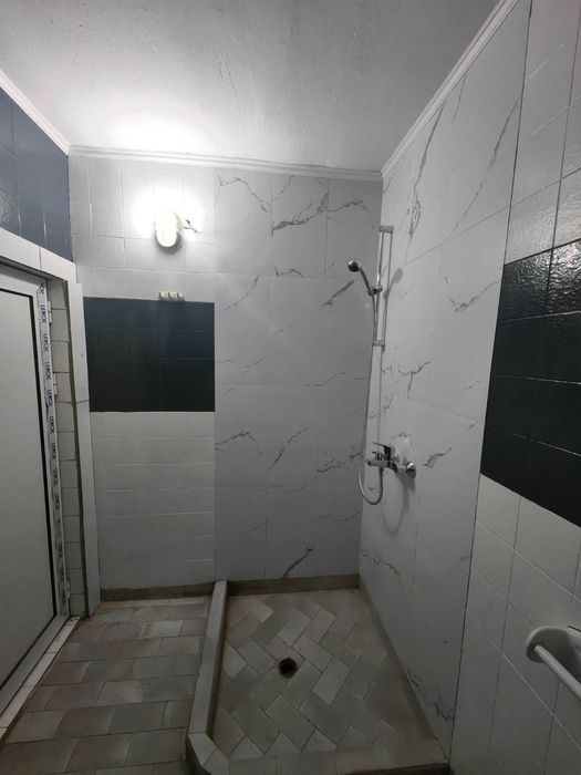 Продава се Къща в Разград, Житница - 192 кв.м за 671 €/кв.м - Снимка #20