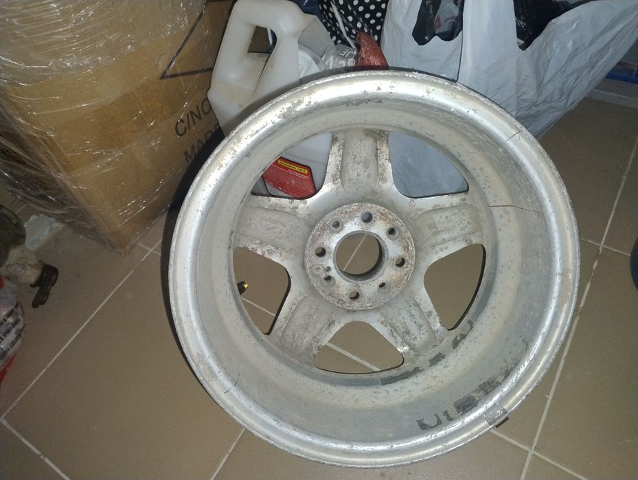 Продам диск без шины