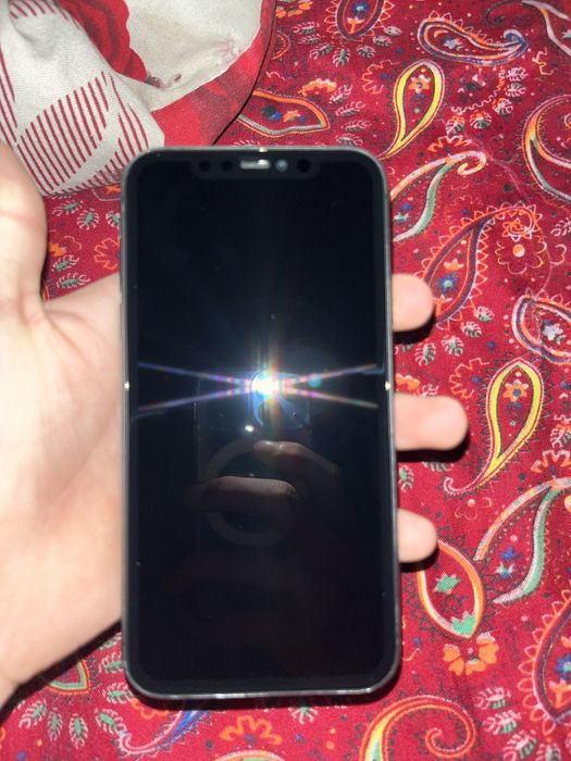 Айфон 11 срочноо