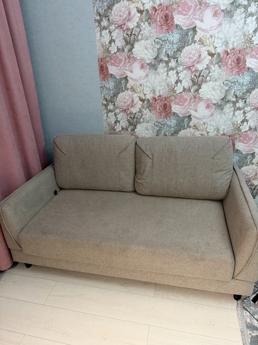 Продам диван еврокнижка