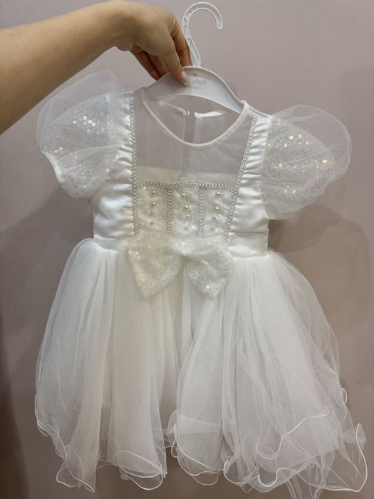 Продам платья на девочку