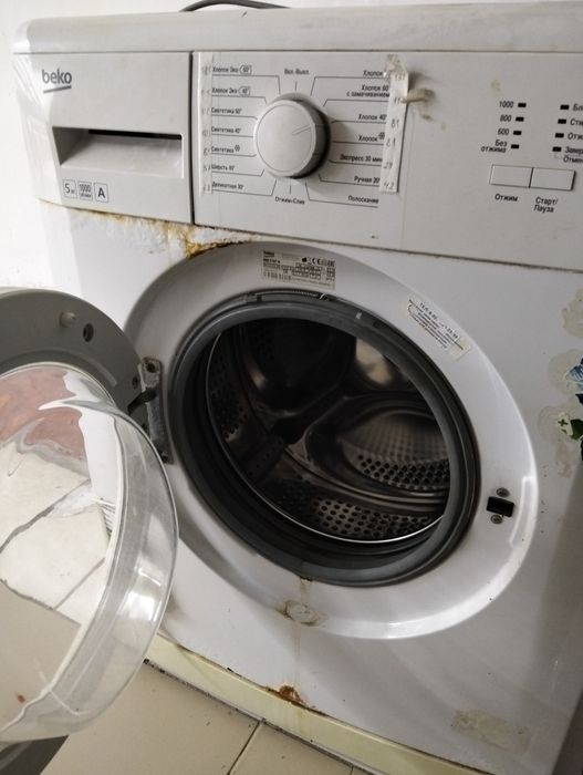 Продам стиральную машинку