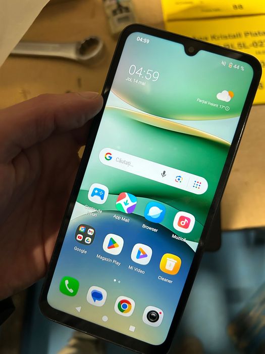 Vând telefon Redmi A5