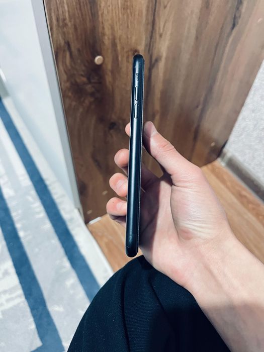 Айфон хр срочно продам или обмен