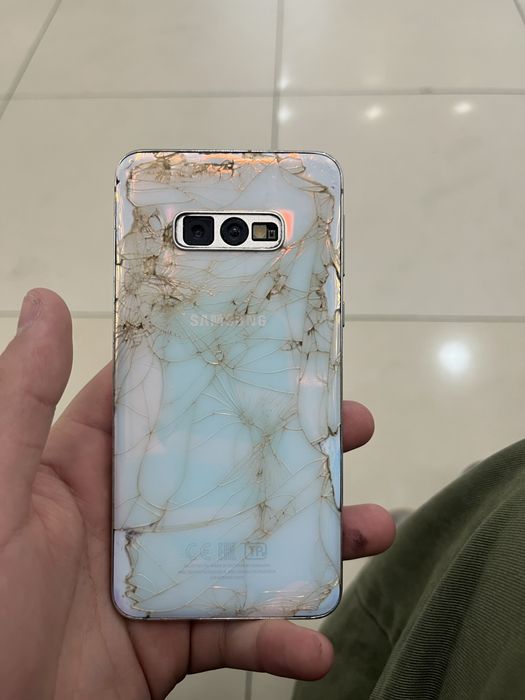 Samsung S10E торг имеется