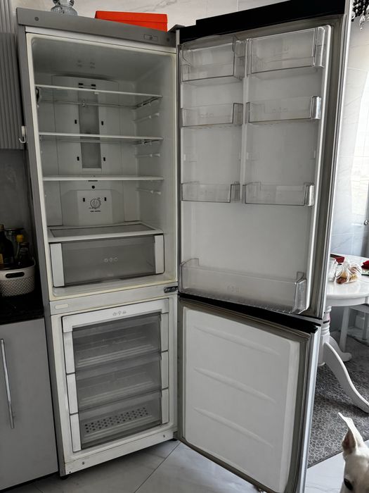 Продам холодильник, работает, но не морозит