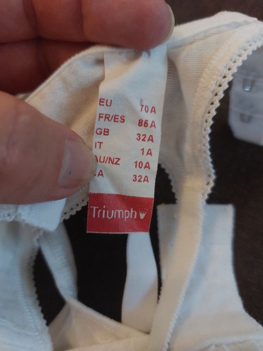 Сутиен за момиче на Triumph
