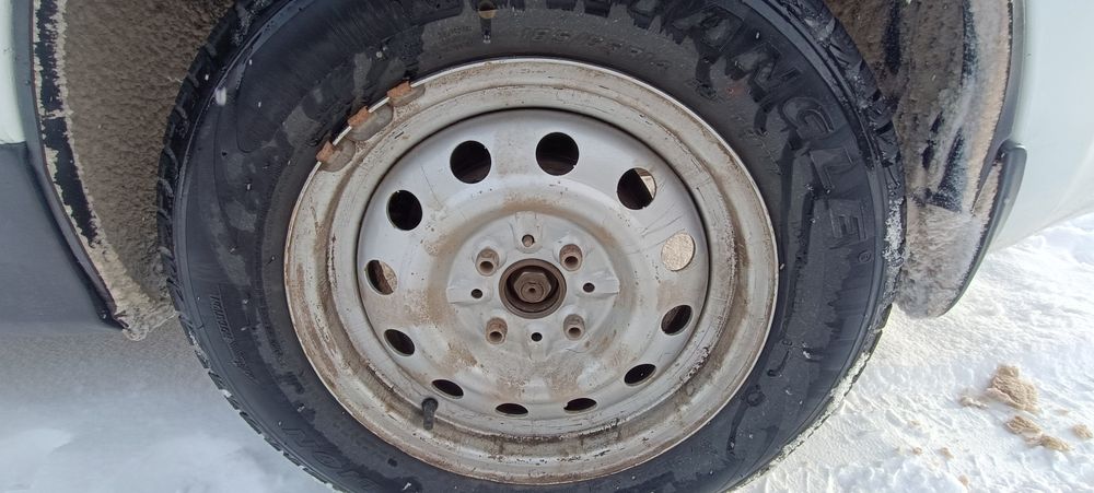 Шины липучка 4 комплект с дисками