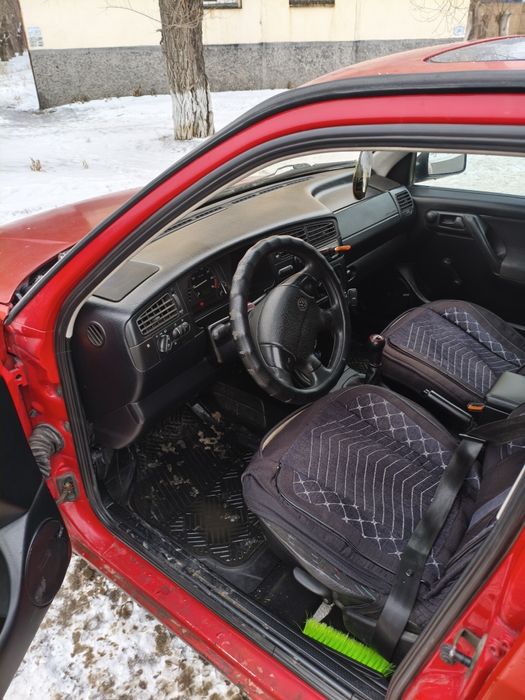 Продам гольф3 моновпрск 1.6