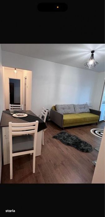 Apartament 3 camera /  60 mp / zona km 5 / AC / centrala proprie / loc